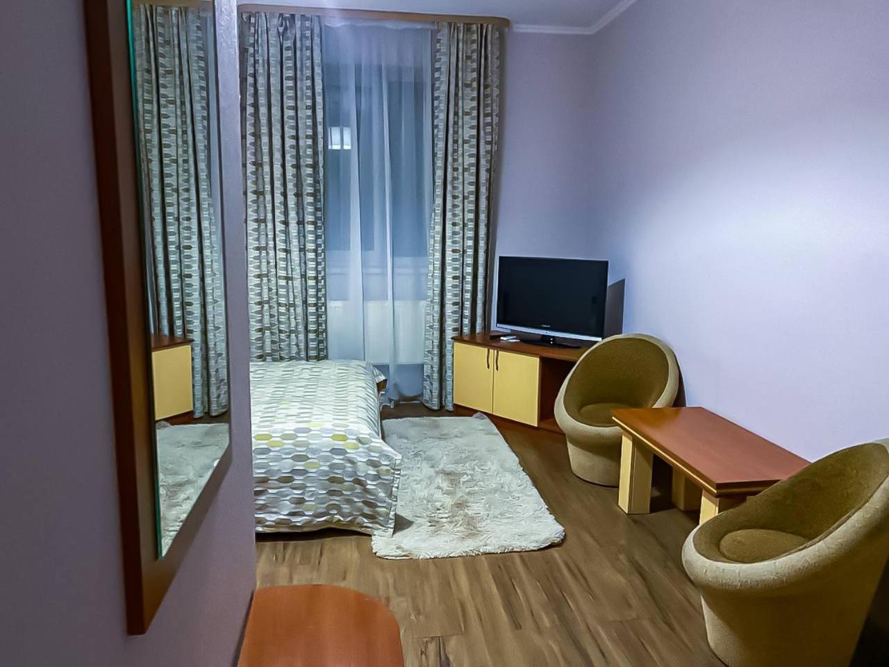 Hotel Europa Truskavets Dış mekan fotoğraf