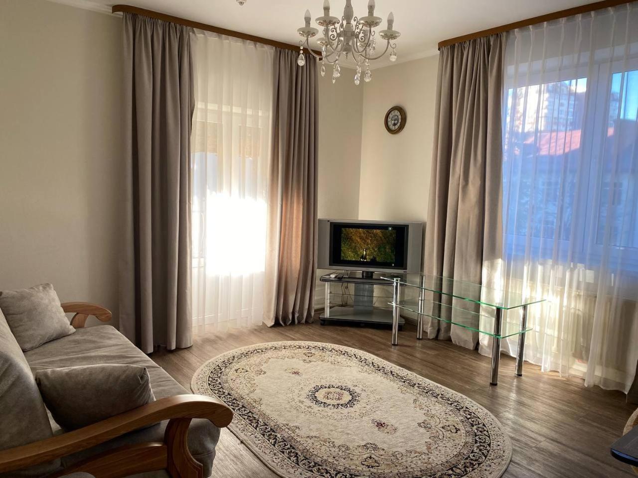 Hotel Europa Truskavets Dış mekan fotoğraf