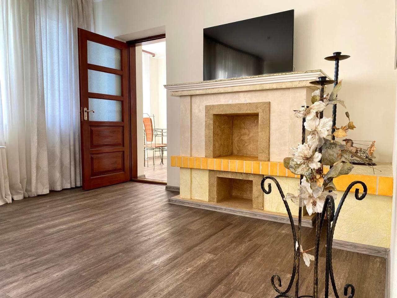 Hotel Europa Truskavets Dış mekan fotoğraf