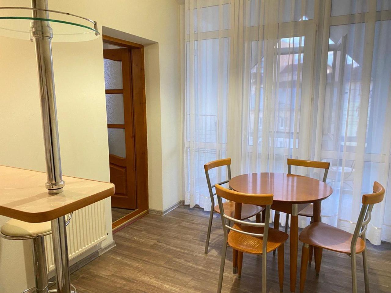 Hotel Europa Truskavets Dış mekan fotoğraf