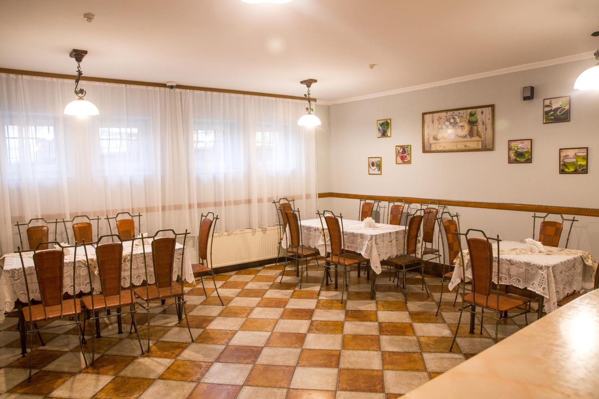 Hotel Europa Truskavets Dış mekan fotoğraf